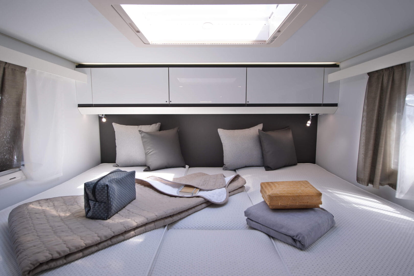 http://elios%20france%20carvan%20dl%205